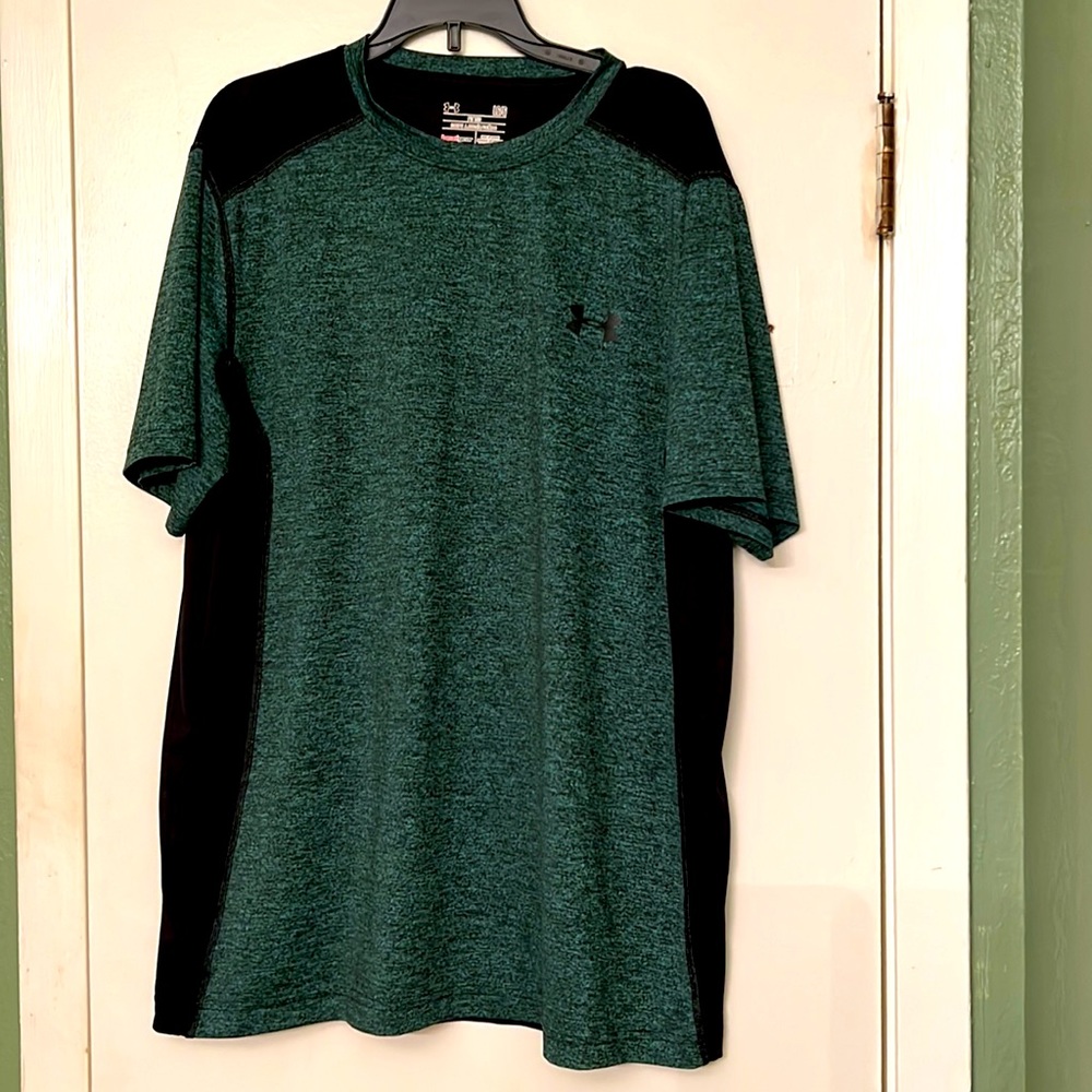 Under Armour Fitted Heat Gear Tee